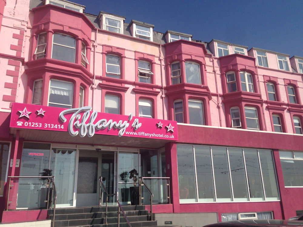 ทิฟฟานี่ส์ โฮเต็ล Hotel แบล็คพูล ภายนอก รูปภาพ