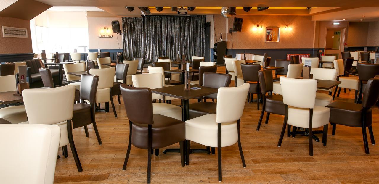 ทิฟฟานี่ส์ โฮเต็ล Hotel แบล็คพูล ภายนอก รูปภาพ