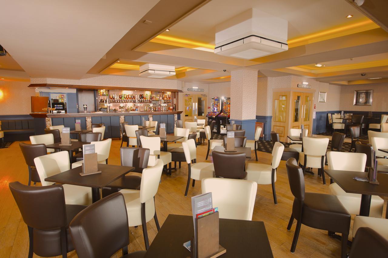 ทิฟฟานี่ส์ โฮเต็ล Hotel แบล็คพูล ภายนอก รูปภาพ